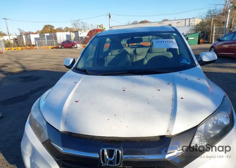 2016 Honda Hr-V Lx z USA, uszkodzony, nr VIN 3CZRU6H39GM745103